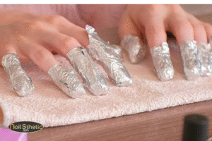 How to remove gel nail polish